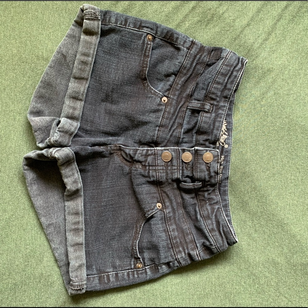 Mossimo Denim black shorts high wasted